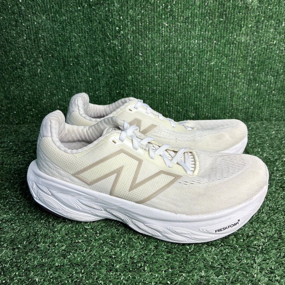 New Balance Fresh Foam X 1080 v14 Cushion Running Shoes White Womens 7.5 2E Wide